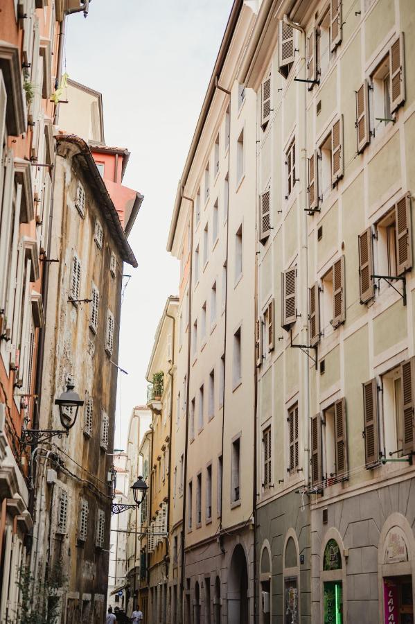 Appartamento Monolocale Marino In Centro Storico Trieste Esterno foto